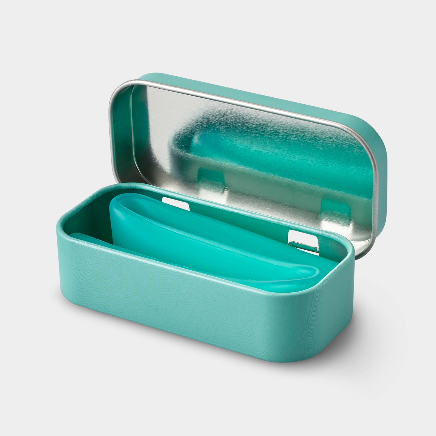 Flexible, nontoxic silicone straw that won&