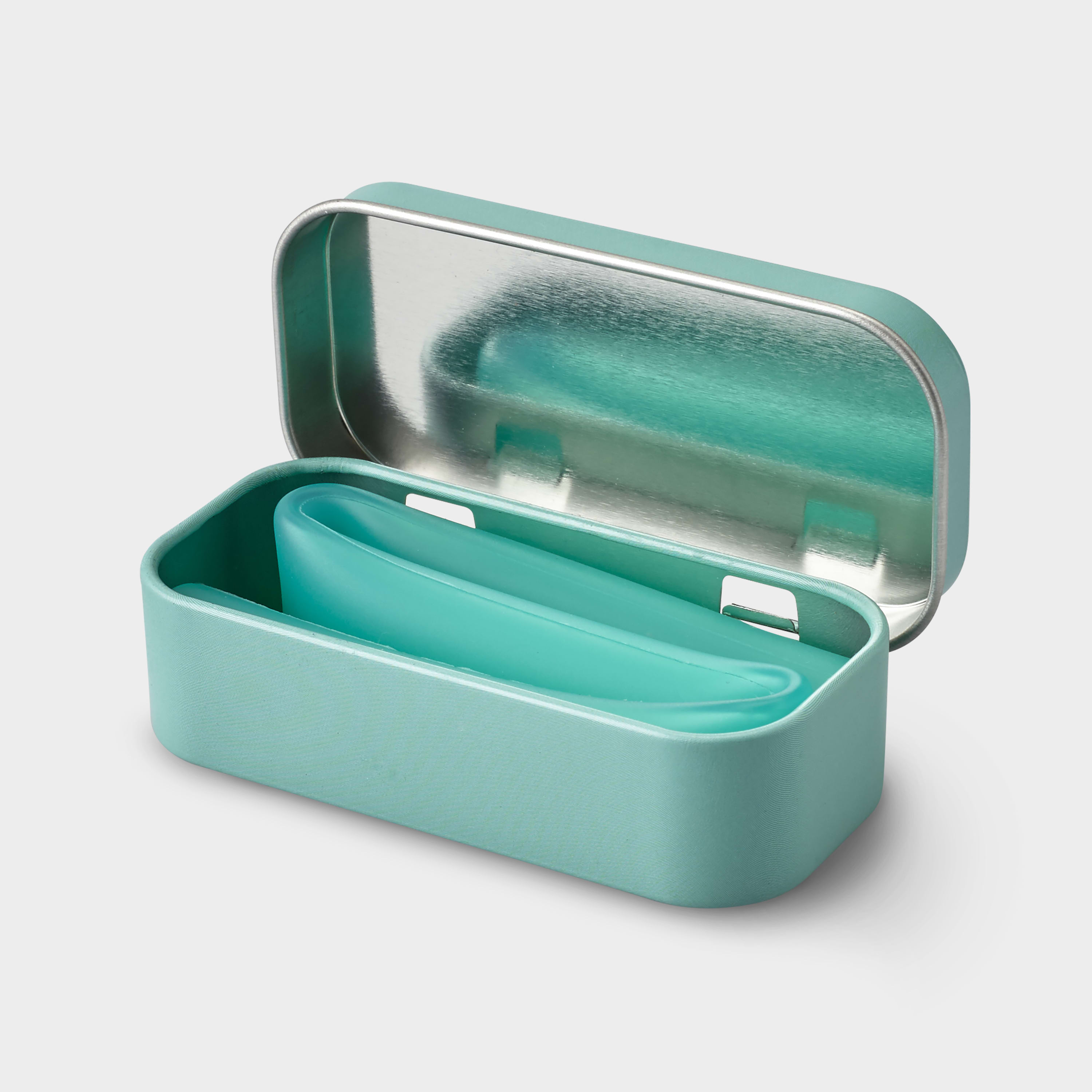 Flexible, nontoxic silicone straw that won&